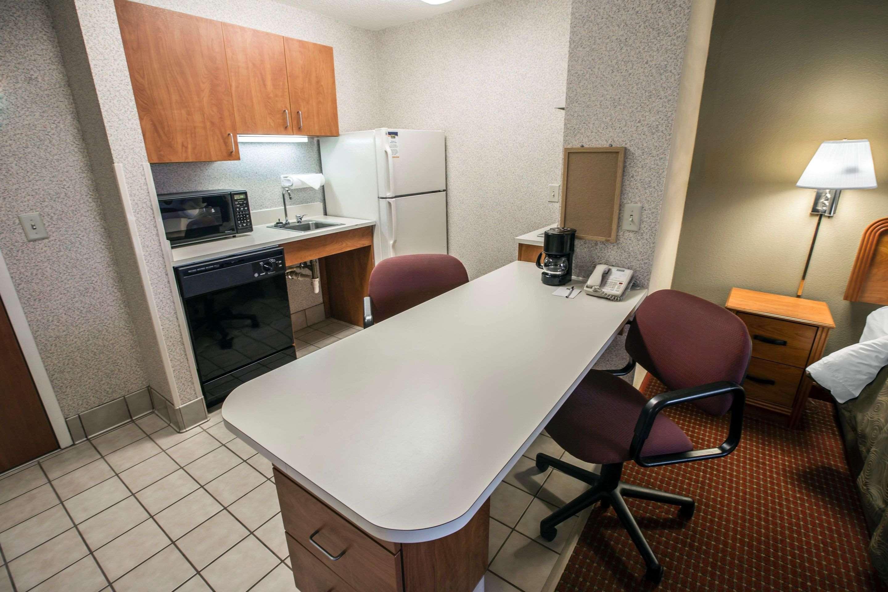 Mainstay Suites Wilmington - University Area Εξωτερικό φωτογραφία
