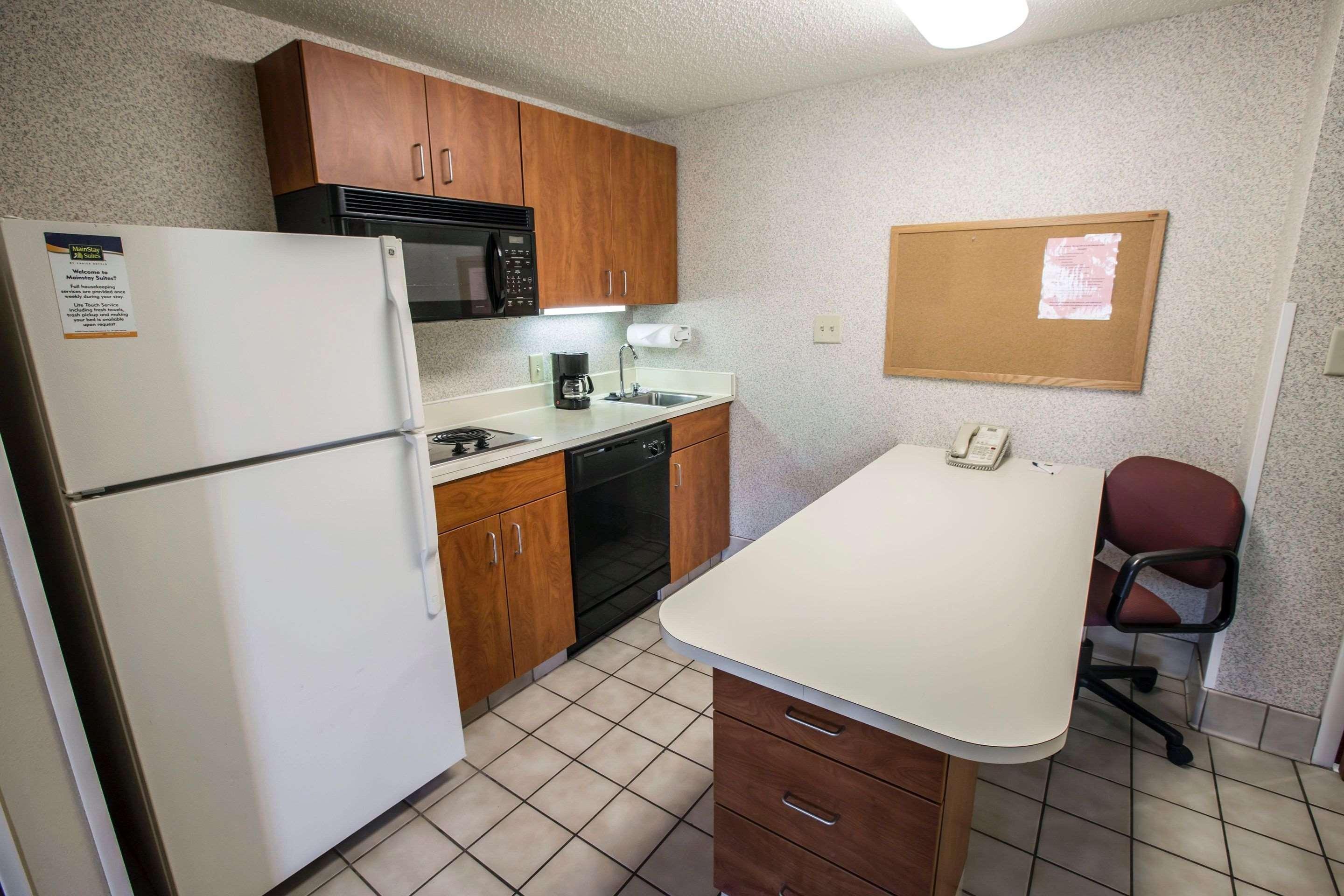 Mainstay Suites Wilmington - University Area Εξωτερικό φωτογραφία