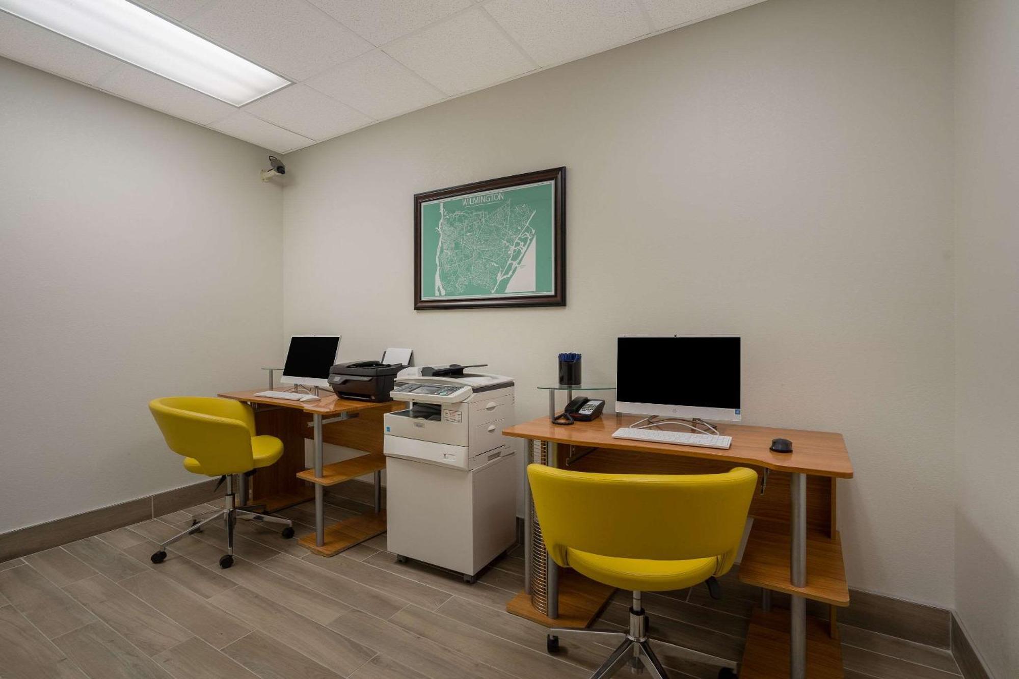 Mainstay Suites Wilmington - University Area Εξωτερικό φωτογραφία