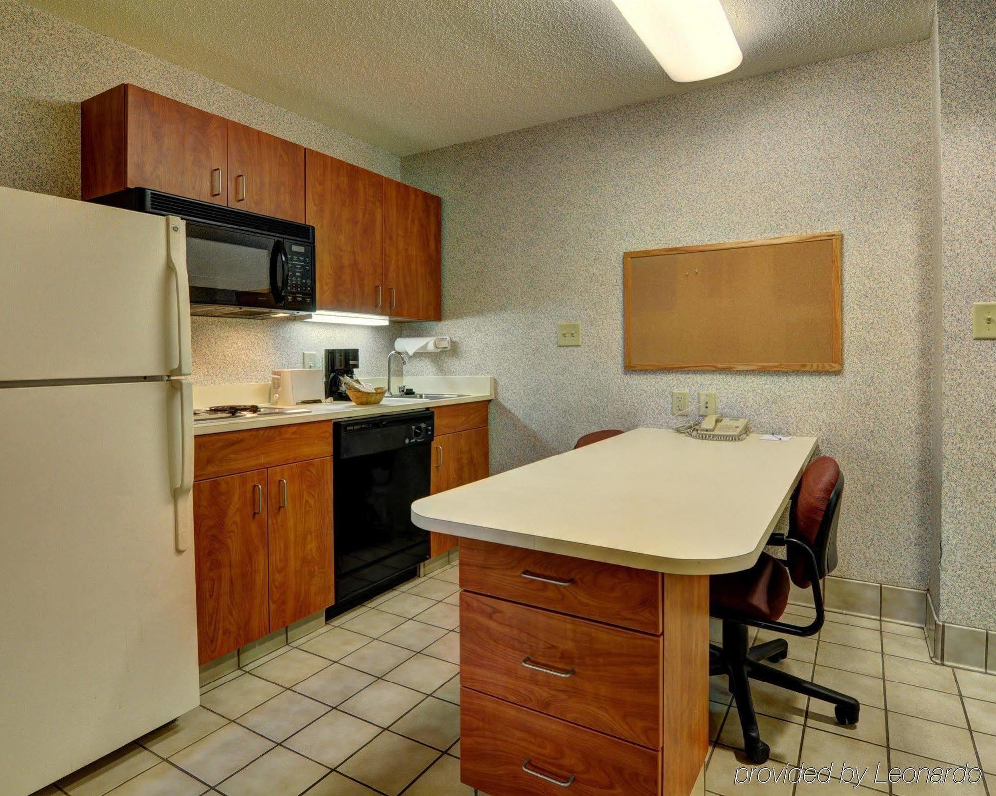 Mainstay Suites Wilmington - University Area Εξωτερικό φωτογραφία